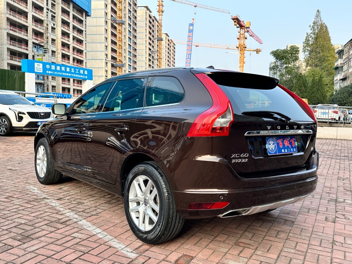 沃爾沃 XC60  2017款 T5 智進(jìn)升級(jí)版圖片