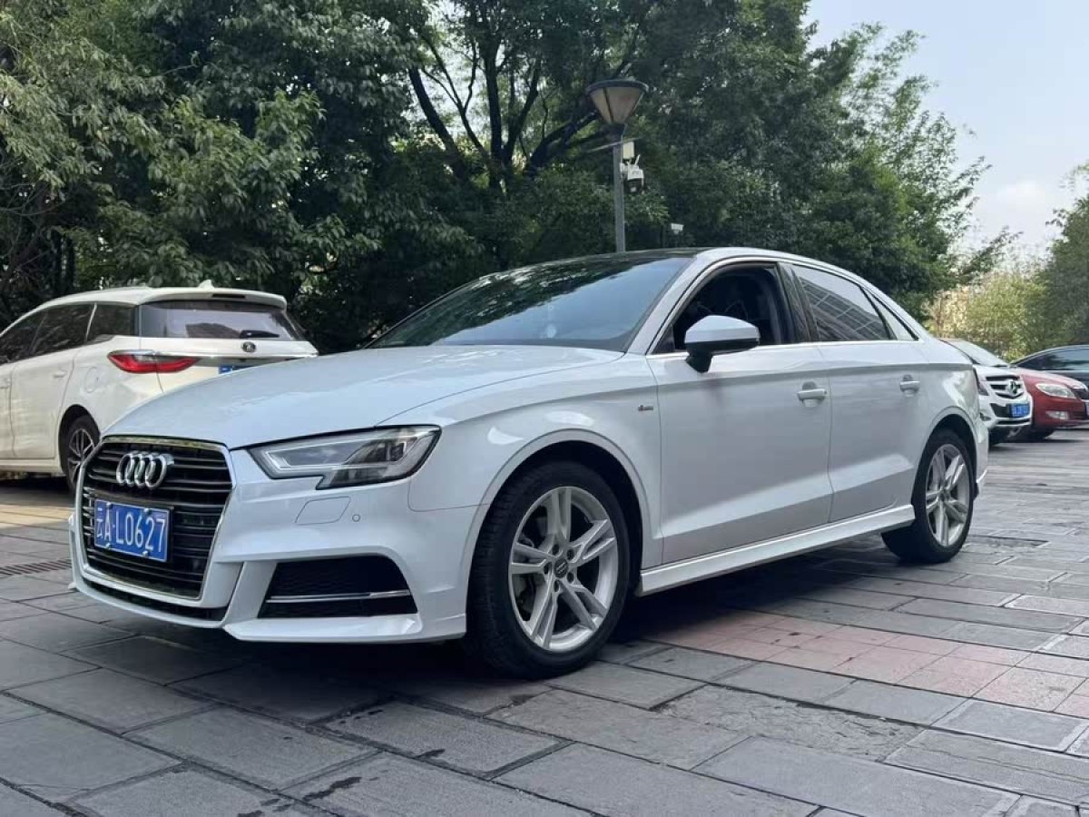 奧迪 奧迪A3  2019款 Limousine 35 TFSI 時(shí)尚型 國(guó)V圖片
