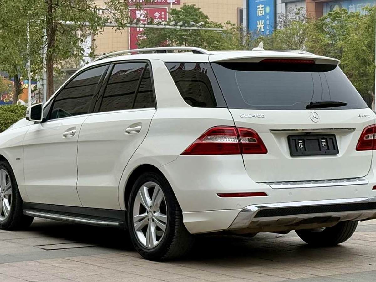 奔馳 奔馳M級  2012款 ML 350 豪華型圖片