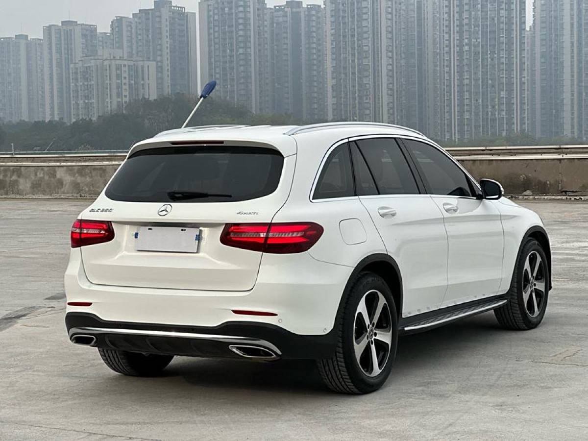 奔馳 奔馳GLC  2018款 改款 GLC 260 4MATIC 豪華型圖片