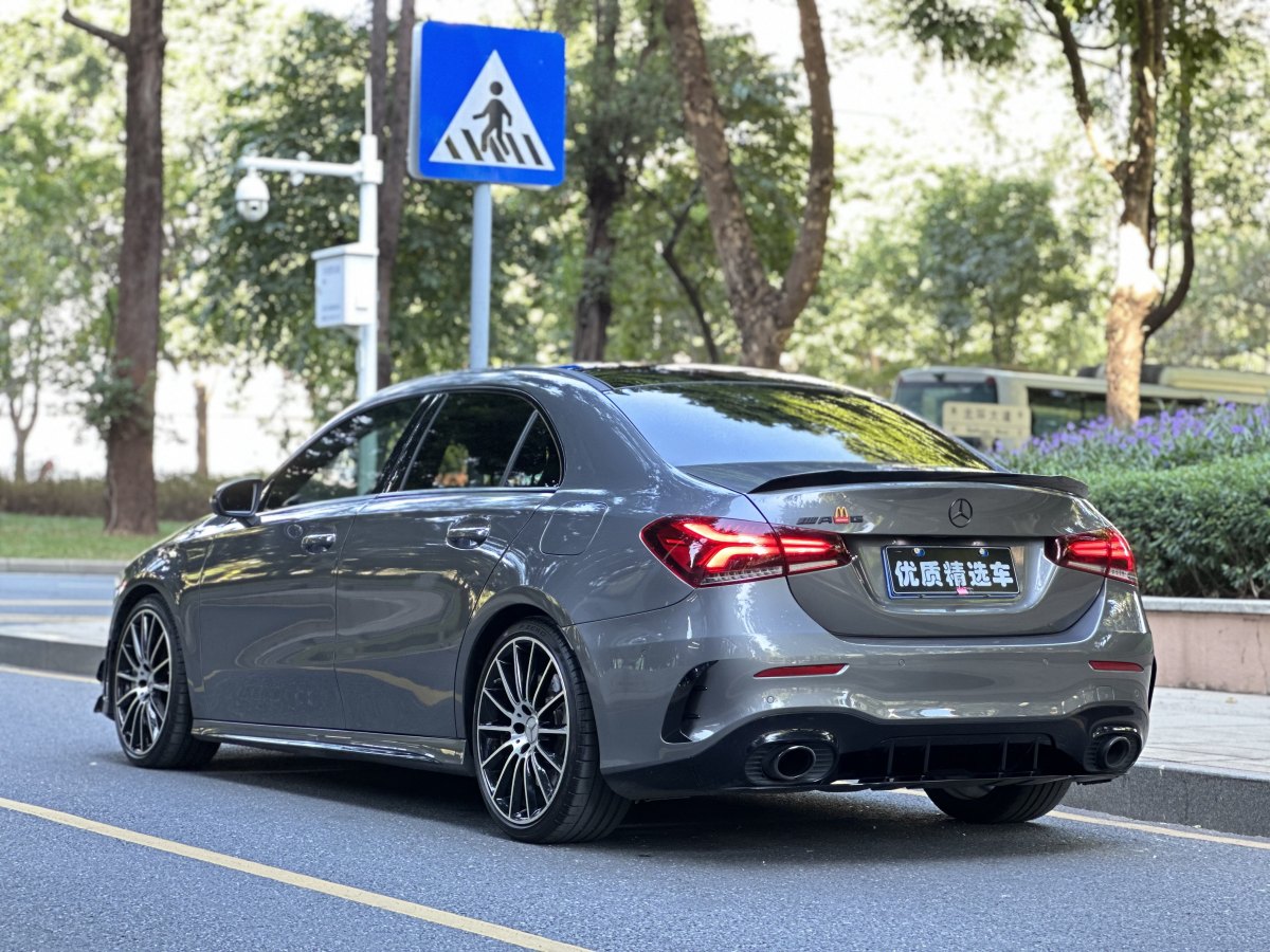 奔馳 奔馳A級AMG  2023款 AMG A 35 4MATIC圖片