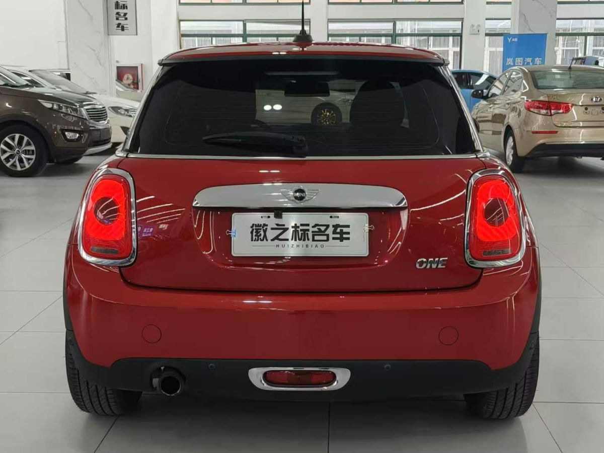 MINI MINI  2017款 2.0T COOPER S 賽車控圖片