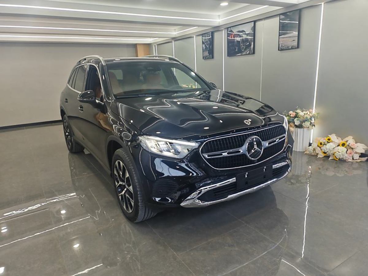 奔馳 奔馳GLC  2018款 改款 GLC 260 4MATIC 動感型圖片