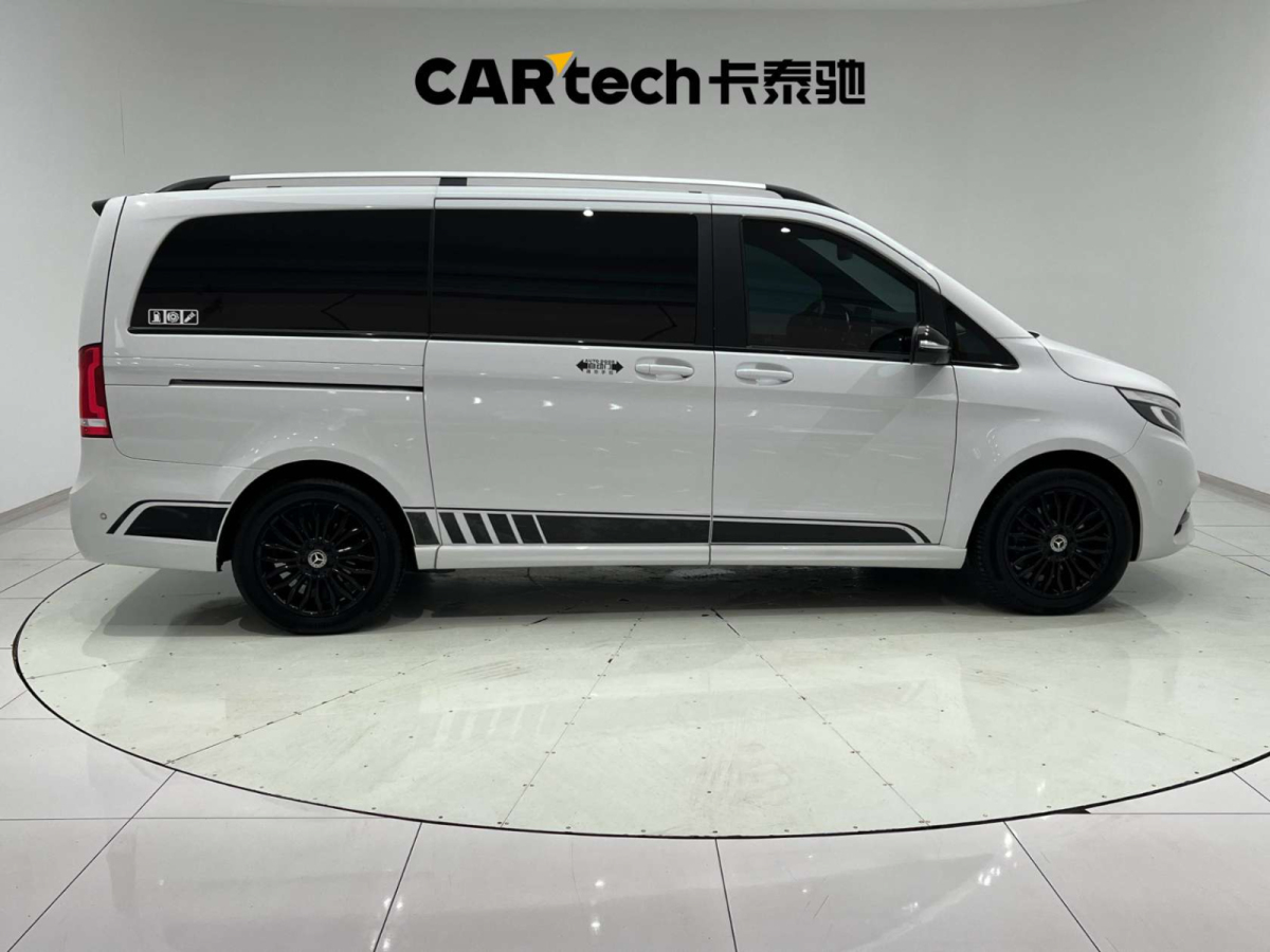 奔馳 V級  2017款 V 260 L 尊貴加長版圖片