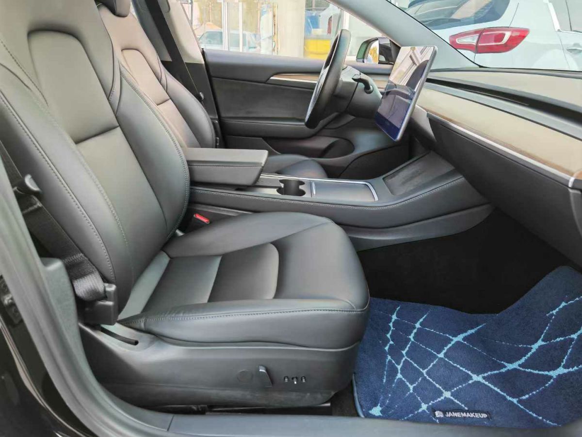 特斯拉 Model S  2021款 Plaid Plus 版圖片