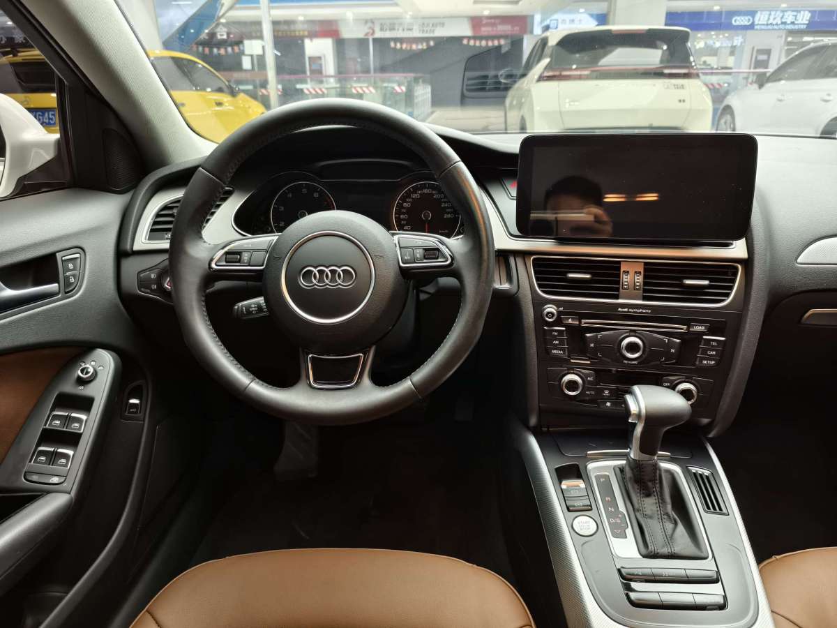 奧迪 奧迪A4L  2016款 35 TFSI 典藏版 自動標準型圖片