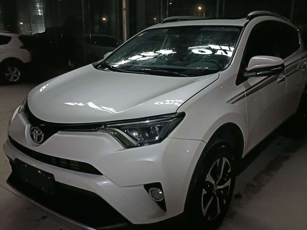 豐田 RAV4榮放  2019款  2.0L CVT四驅(qū)新銳版 國(guó)VI圖片