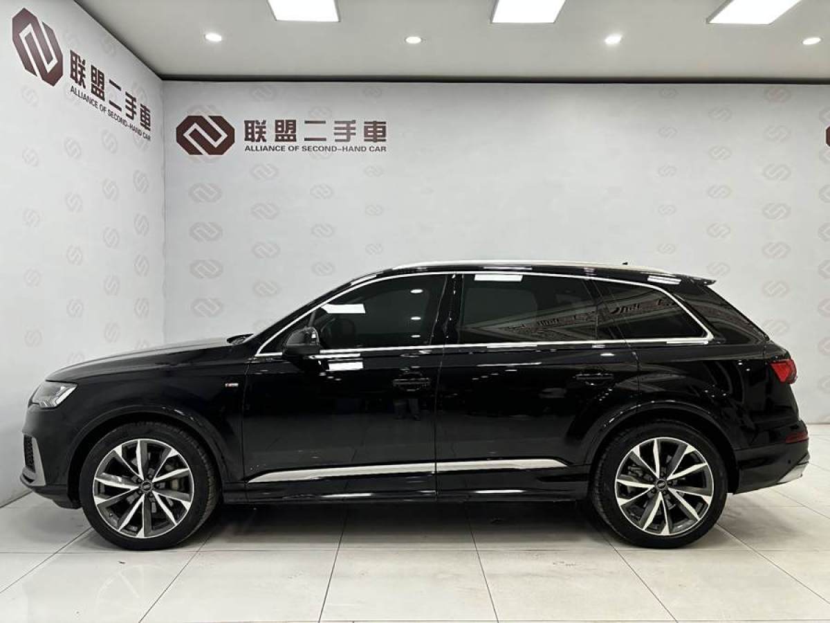 奧迪 奧迪Q7  2024款 55 TFSI quattro S line運動型圖片