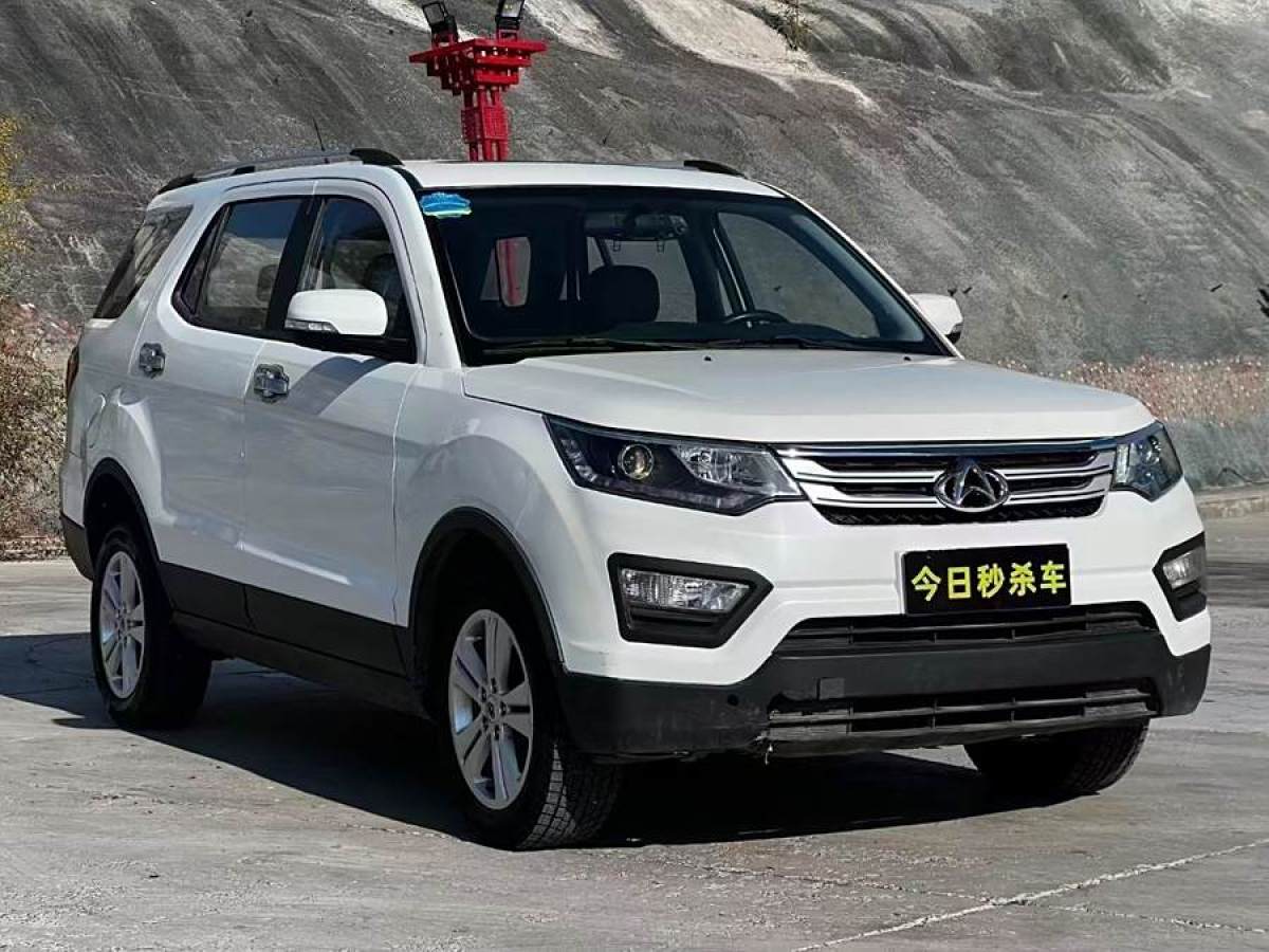 長(zhǎng)安歐尚 CX70  2016款 1.6L 手動(dòng)豪華型圖片