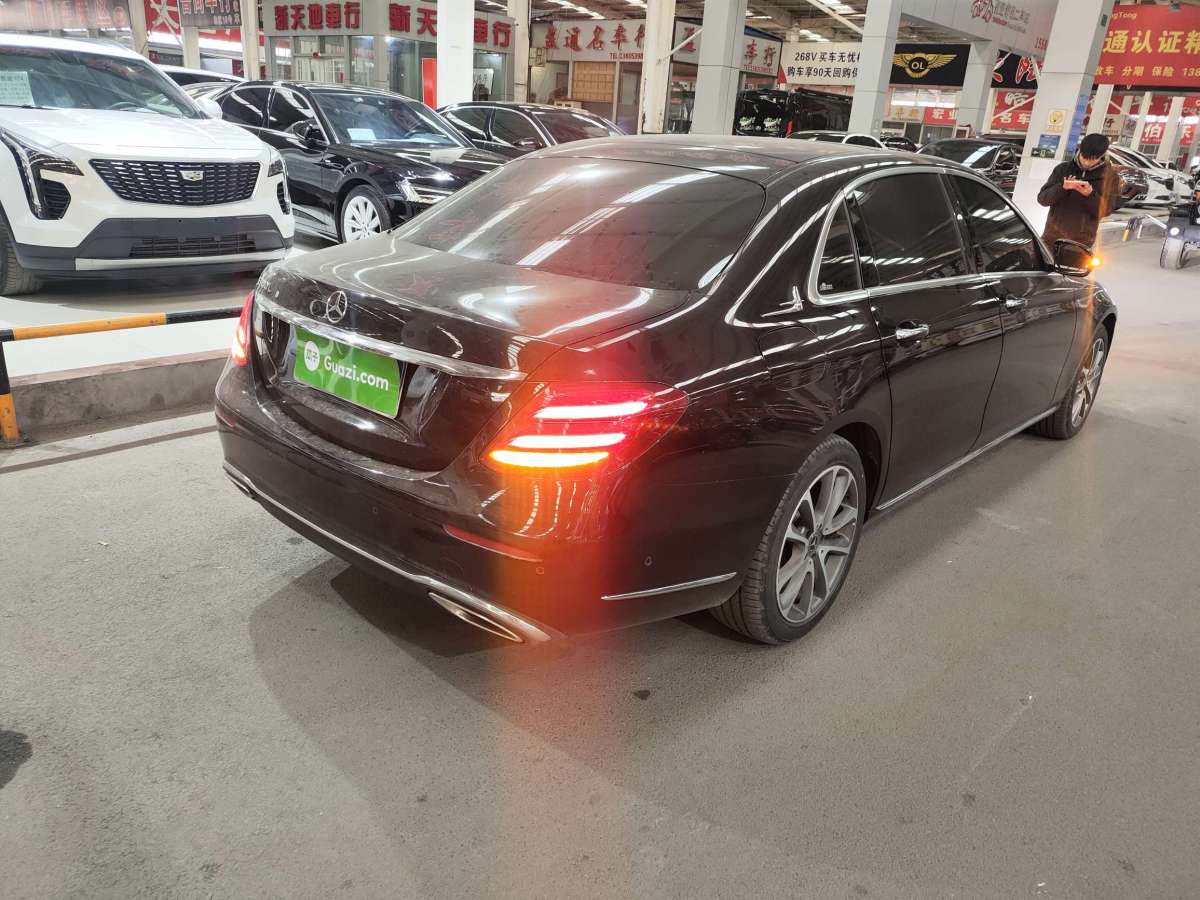 奔馳 奔馳E級(jí)  2018款 E 300 L 豪華型圖片