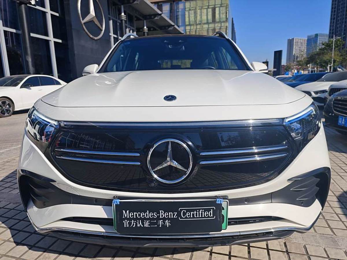 奔馳 奔馳EQB  2022款 EQB 350 4MATIC 首發(fā)特別版圖片