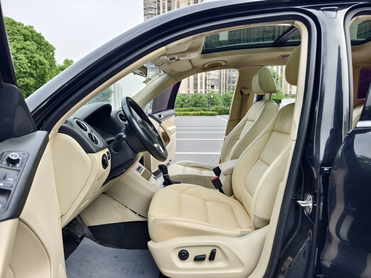 大眾 途觀  2015款 1.8TSI 自動四驅(qū)豪華型圖片