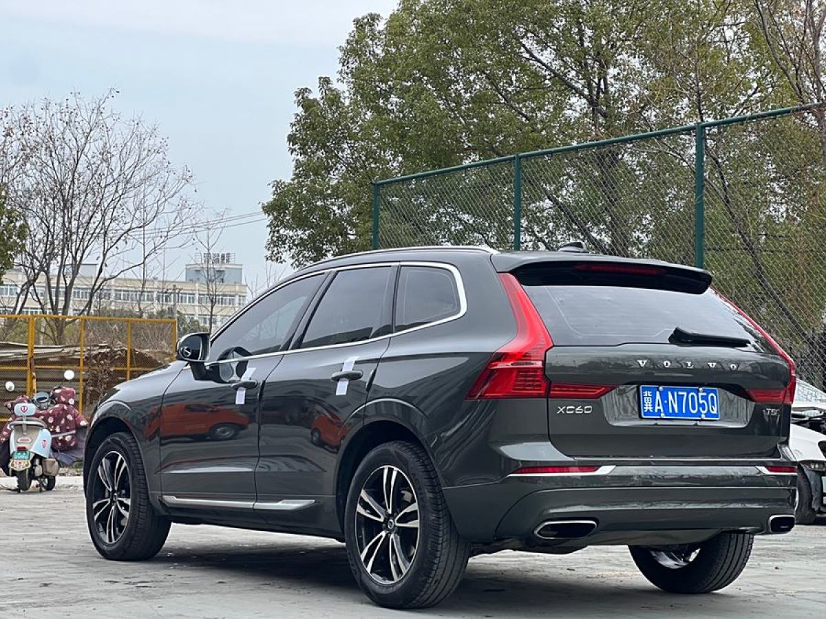 沃爾沃 XC60  2019款  T5 四驅(qū)智遠(yuǎn)版 國VI圖片