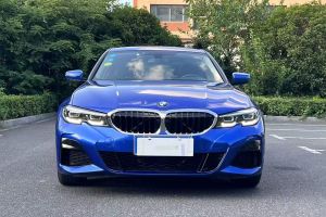 寶馬3系 寶馬 320i 運(yùn)動(dòng)套裝