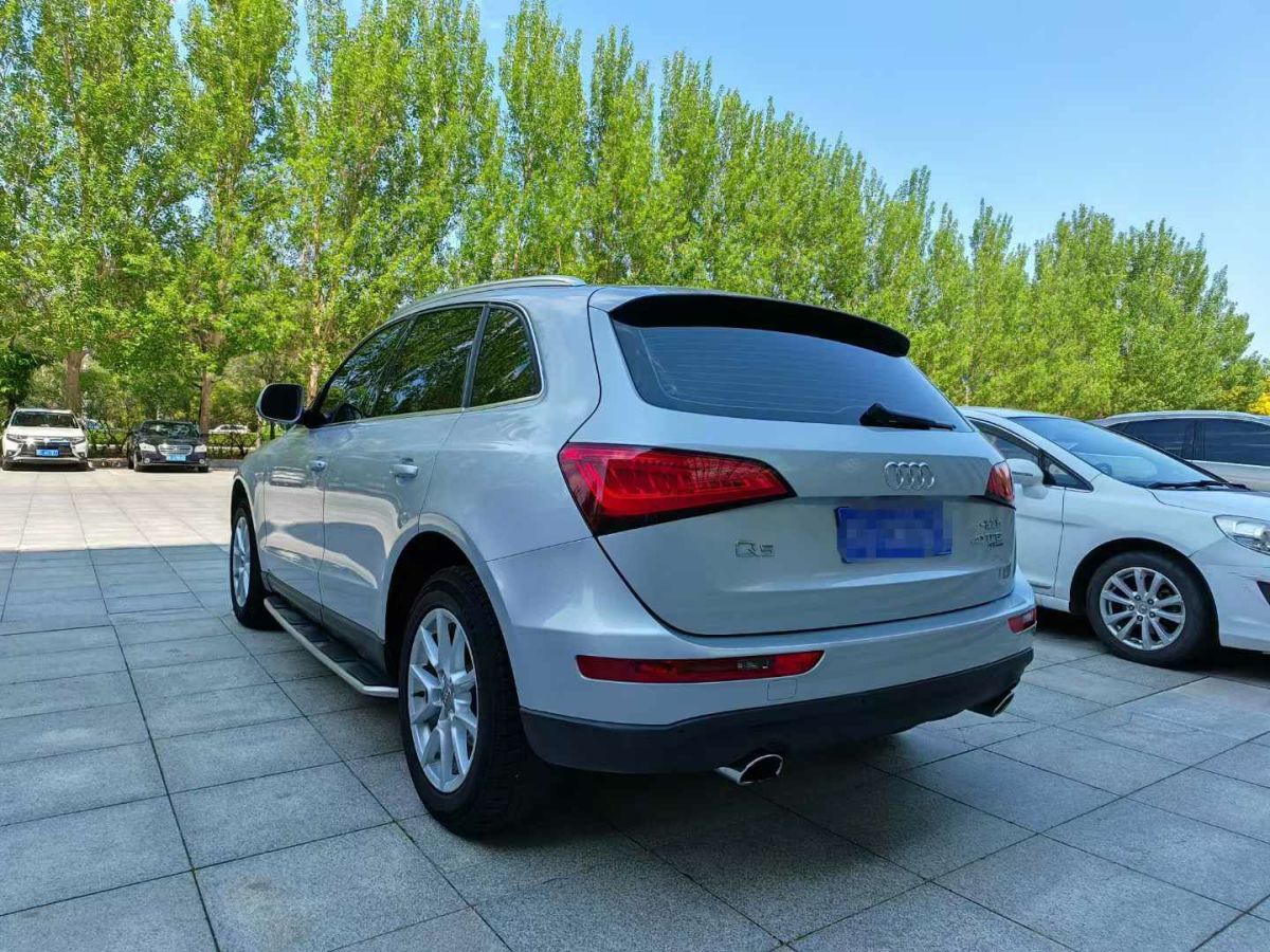 奧迪 奧迪Q5  2015款 40 TFSI 技術(shù)型圖片