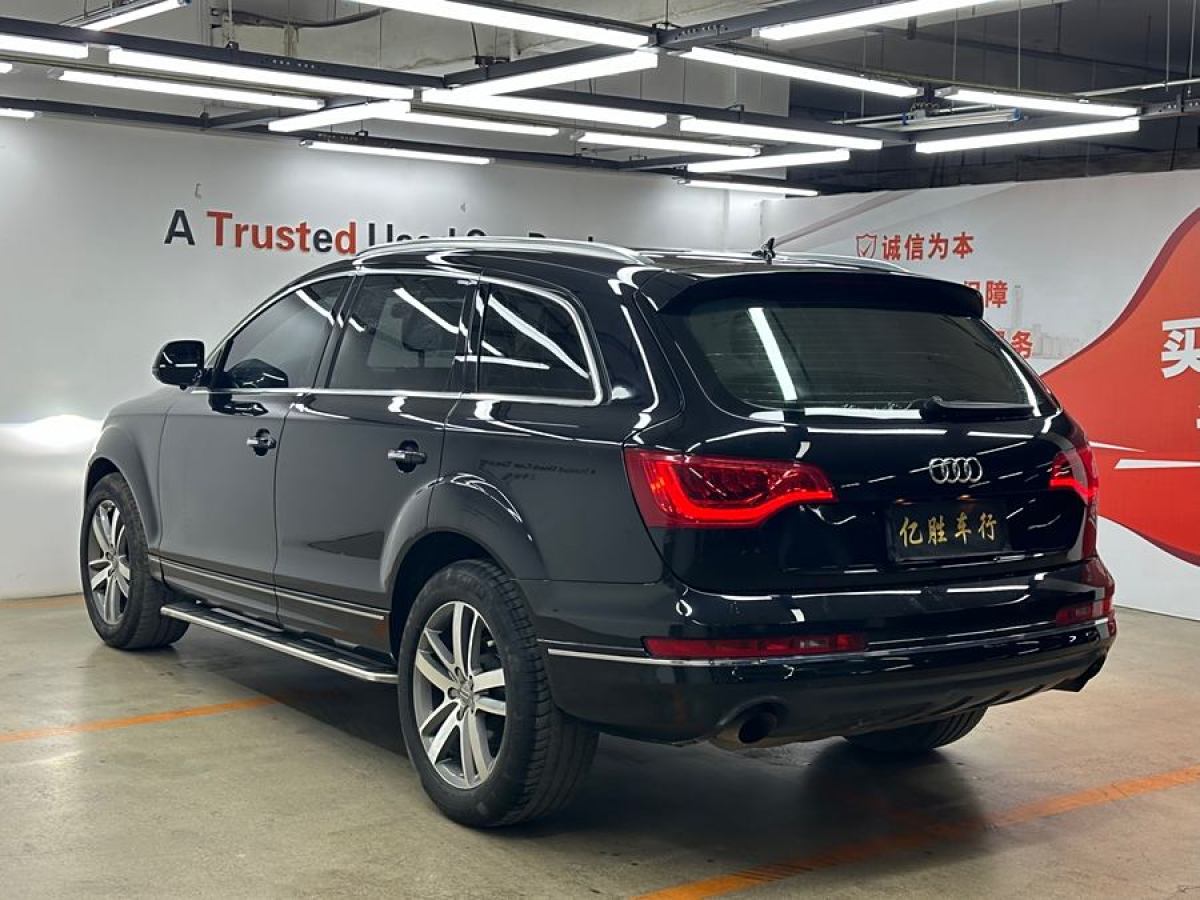 2012年5月奧迪 奧迪Q7  2012款 3.0 TFSI 專享型(200kW)