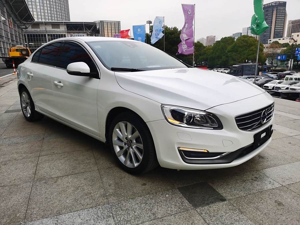 沃爾沃 S60  2015款 L 2.0T 智遠版圖片