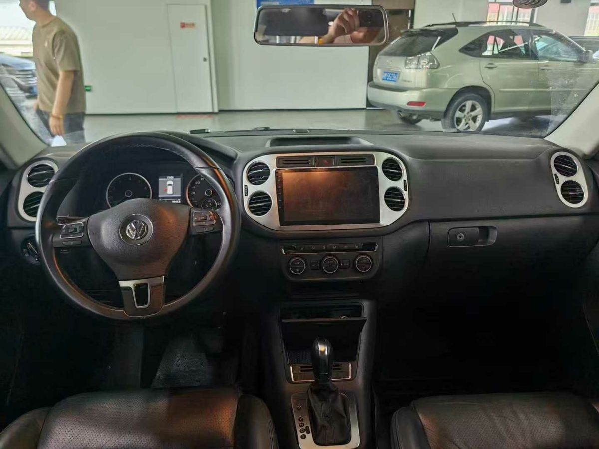 大眾 途觀  2013款 2.0TSI 自動四驅(qū)豪華版圖片