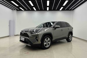 RAV4榮放 豐田 2.0L CVT四驅(qū)風尚PLUS版