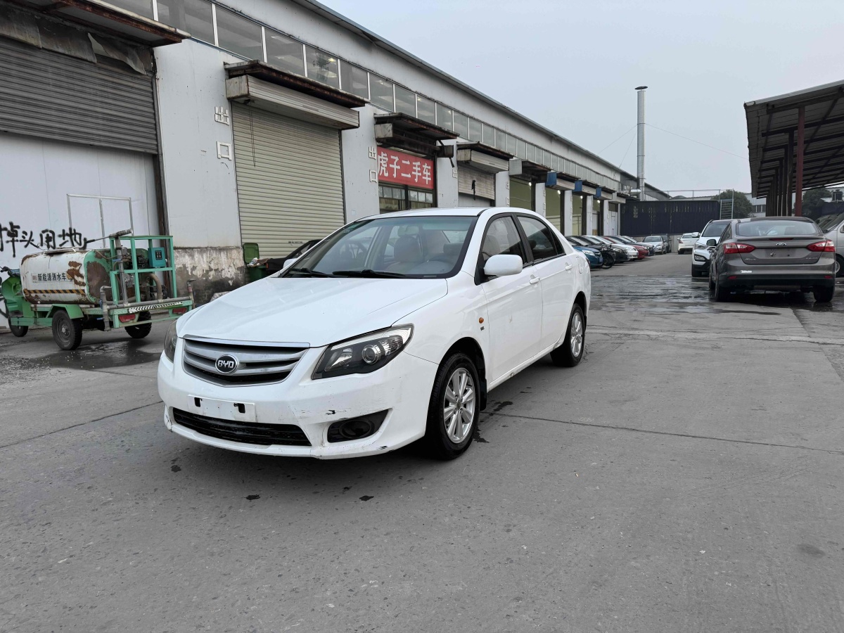 比亞迪 L3  2012款 1.5L 手動(dòng)舒適型圖片