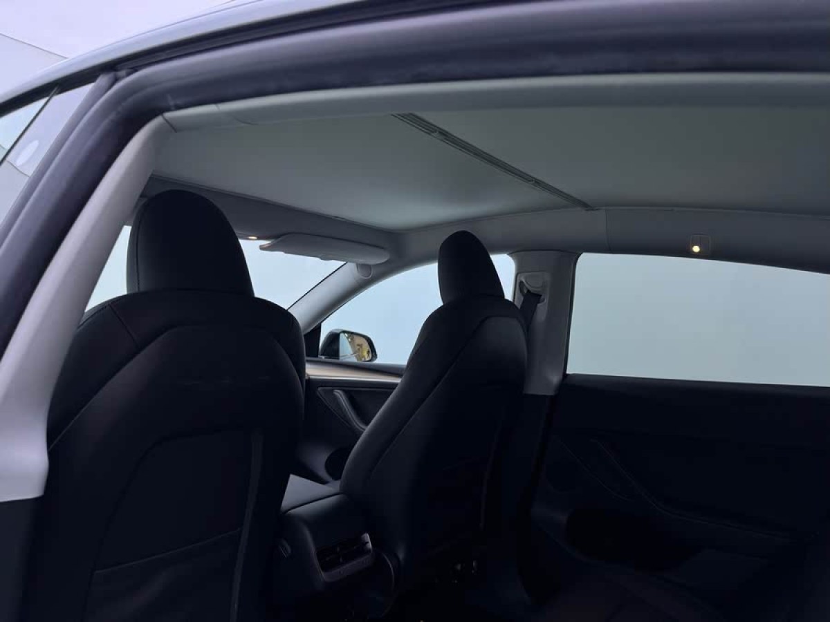 特斯拉 Model Y  2022款 改款 后輪驅(qū)動(dòng)版圖片