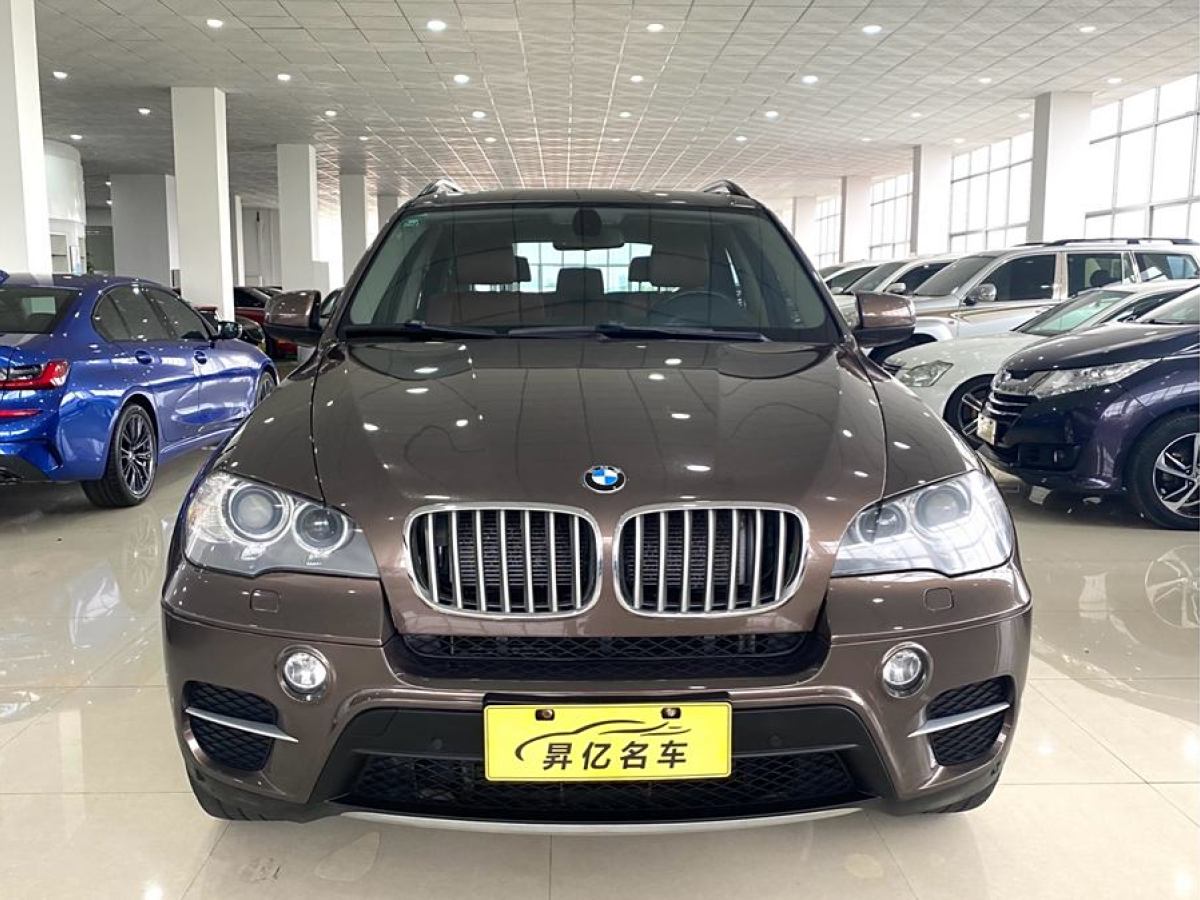 寶馬 寶馬X5  2013款 xDrive35i 領(lǐng)先型圖片