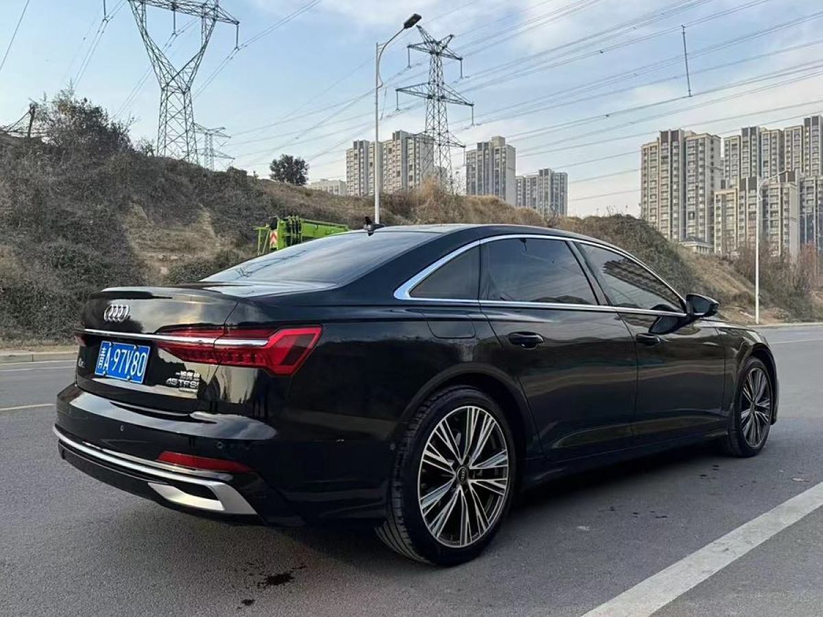 奧迪 奧迪A6L  2023款 改款 45 TFSI quattro 臻選動感型圖片