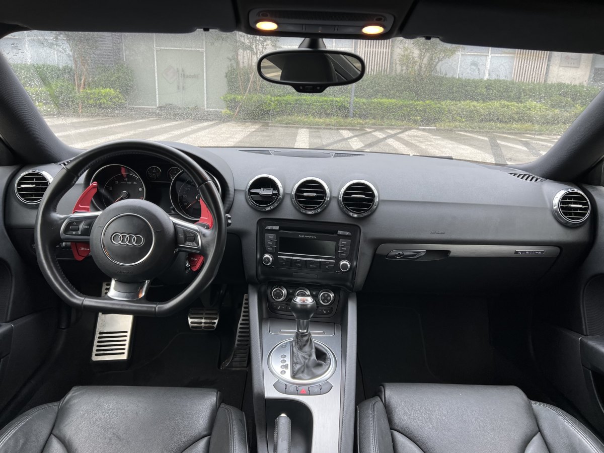 奧迪 奧迪TT  2011款 TT Coupe 2.0TFSI quattro圖片