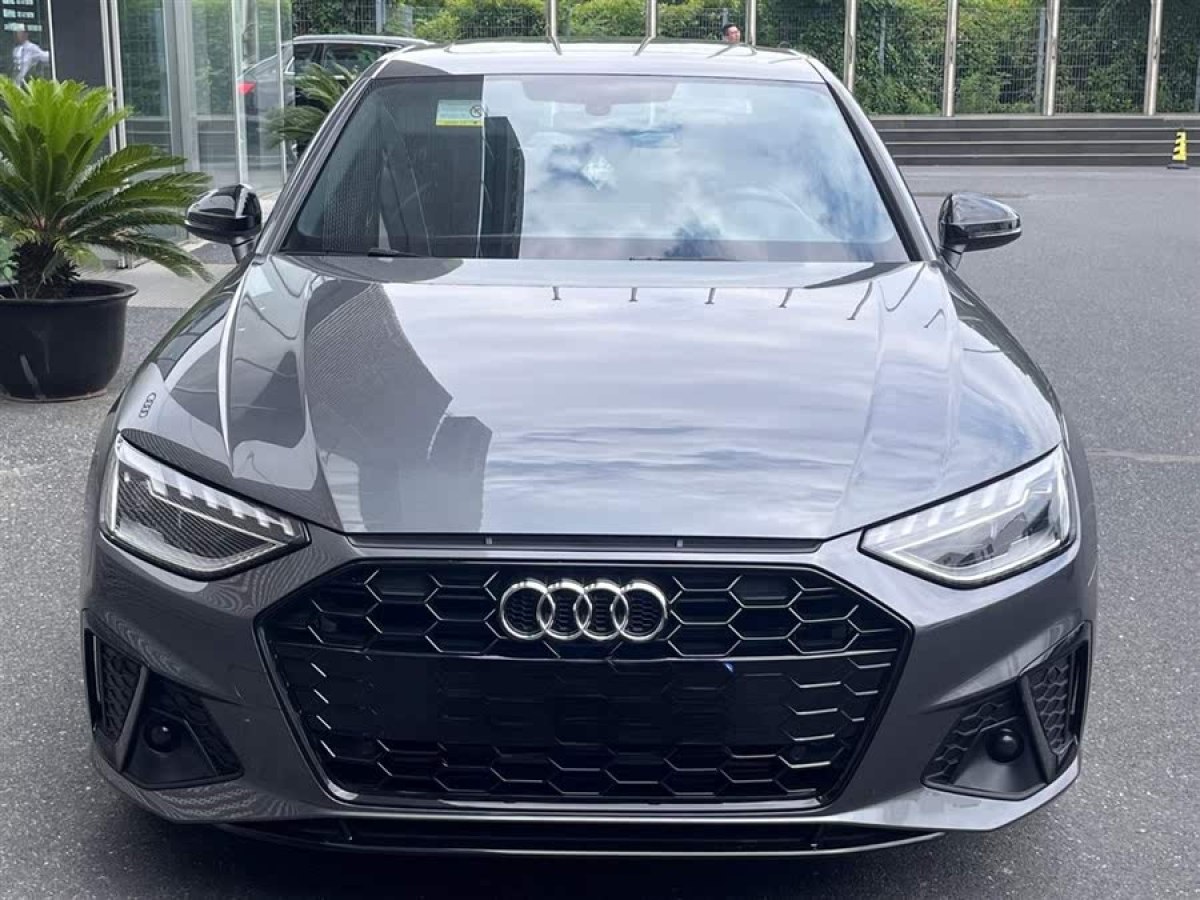 奧迪 奧迪A4L  2024款 40 TFSI 豪華動感型圖片