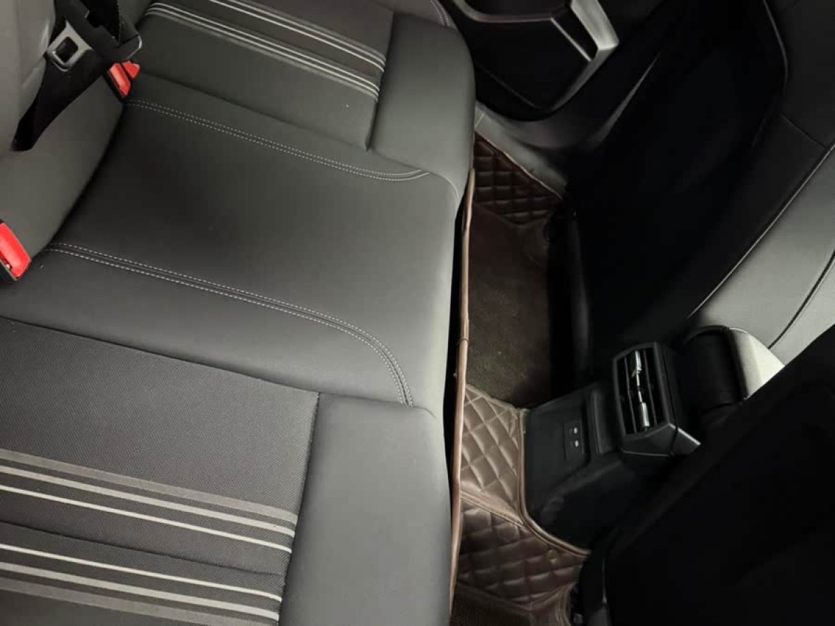 奧迪 奧迪A3  2023款 A3L Limousine 35 TFSI 時(shí)尚致雅型圖片