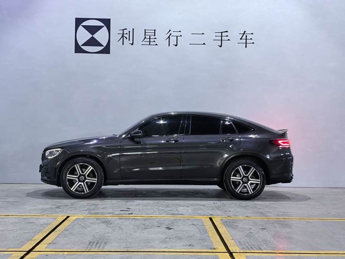 2023年1月奔馳 奔馳GLC  2022款 改款 GLC 260 4MATIC 轎跑SUV