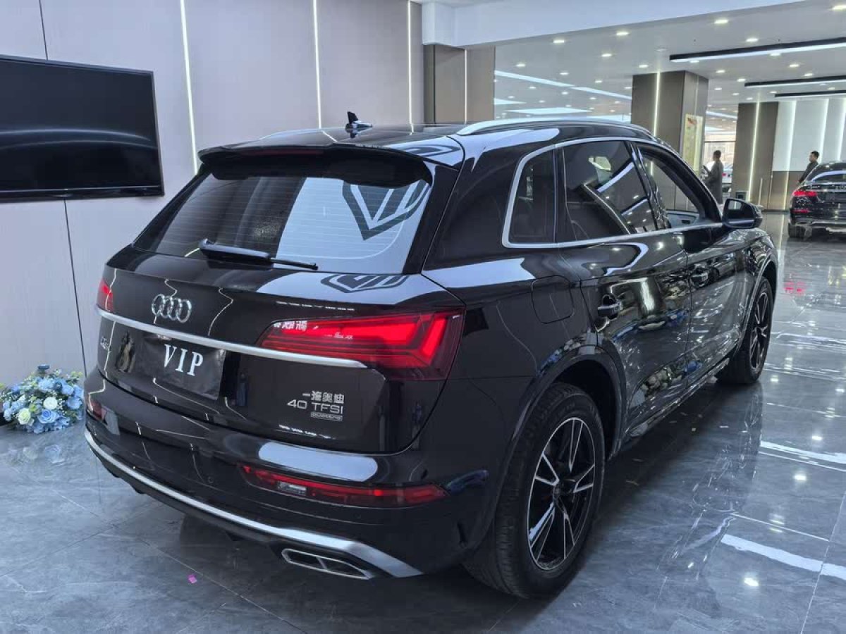 奧迪 奧迪Q5L  2022款 40T 時尚動感型圖片