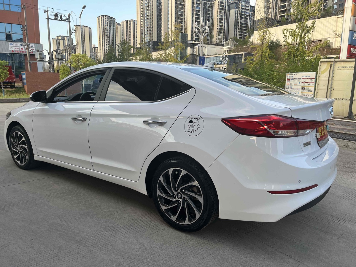 現(xiàn)代 領(lǐng)動  2019款 1.5L CVT智炫?精英型圖片