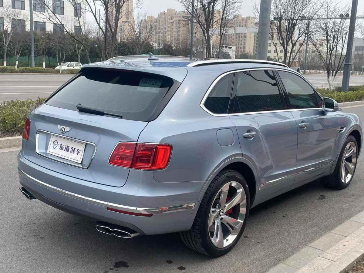 賓利 添越PHEV  2019款  3.0T PHEV圖片