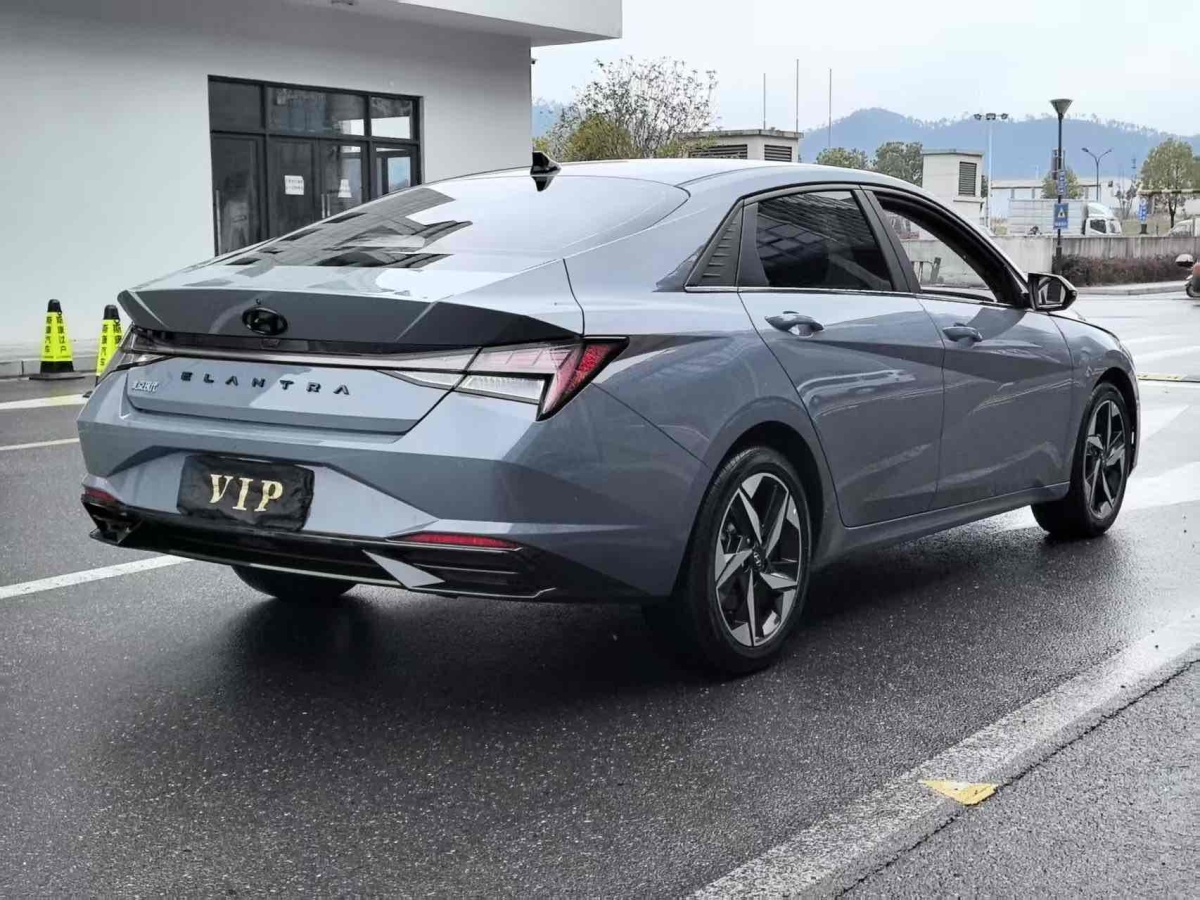 現(xiàn)代 伊蘭特  2022款 1.5L CVT GLX精英版圖片