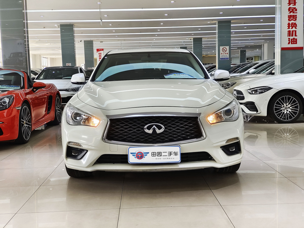 英菲尼迪 Q50L  2022款 2.0T 舒適版圖片