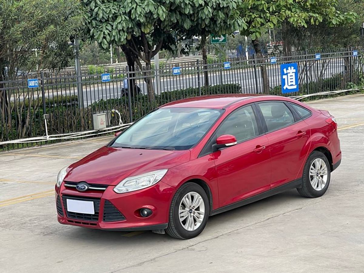 福特 ?？怂? 2012款 三廂 1.6L 自動舒適型圖片