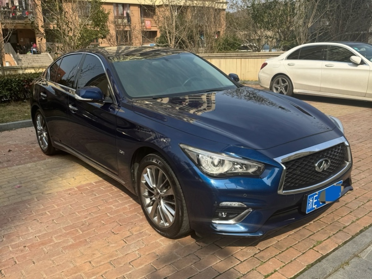 英菲尼迪 Q50L  2018款 2.0T 逸享版图片