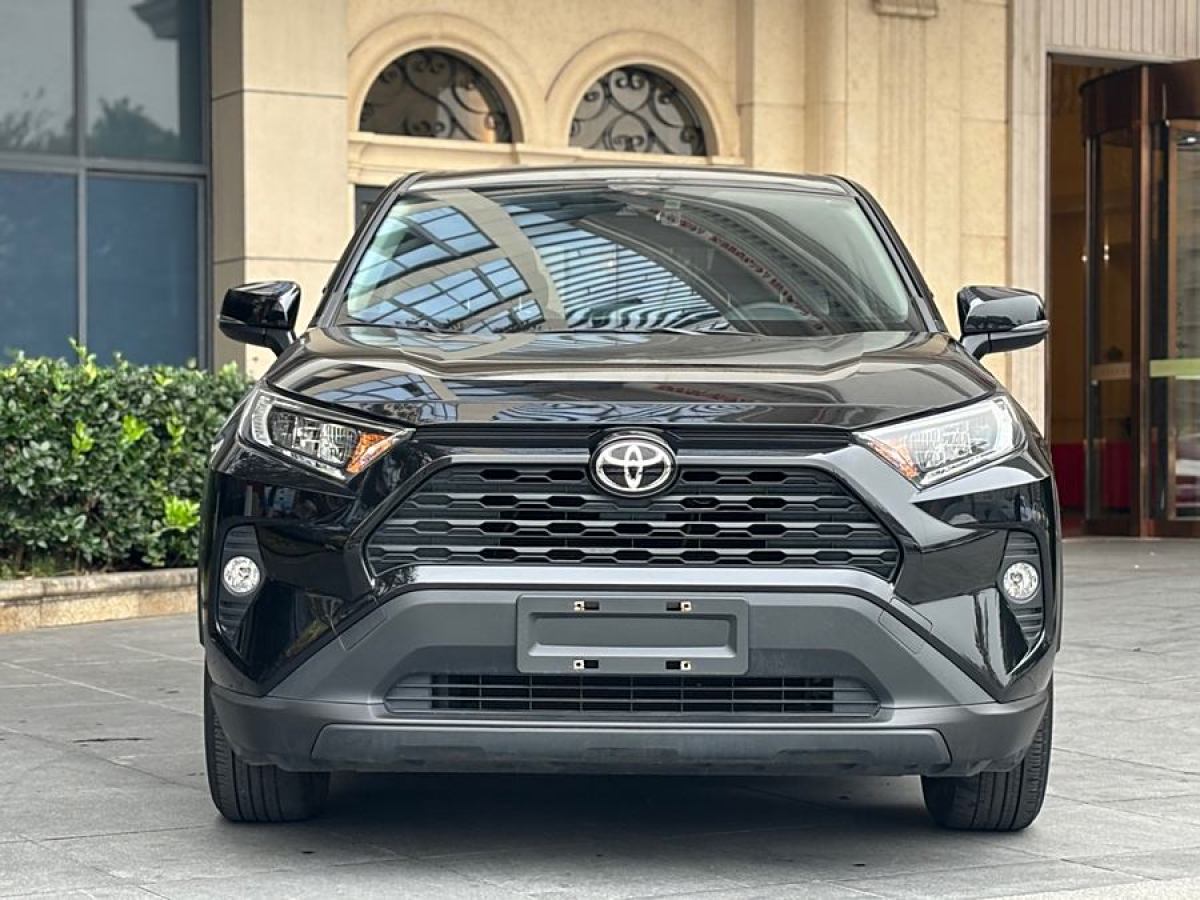 豐田 RAV4榮放  2021款 2.0L CVT兩驅(qū)都市版圖片