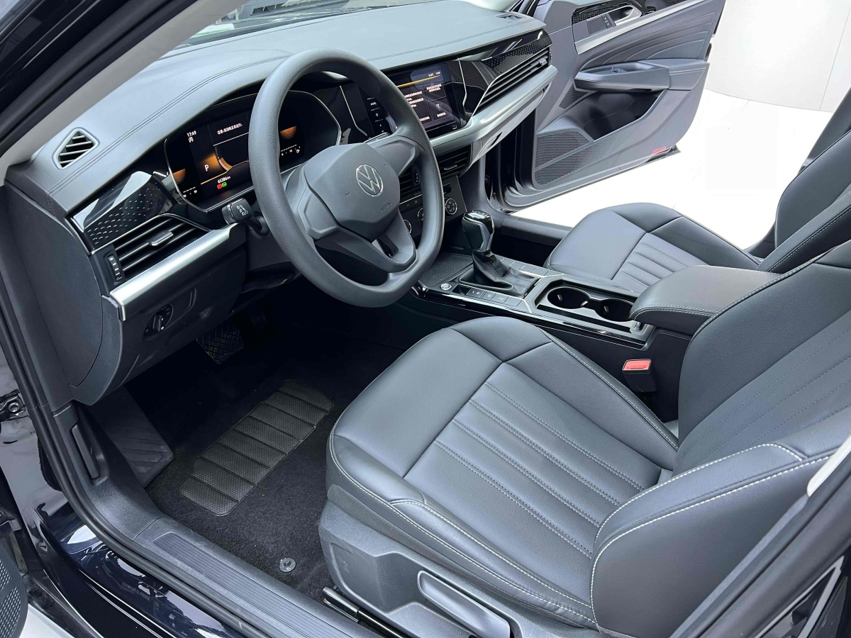 2022年7月大眾 帕薩特  2022款 280TSI 商務版