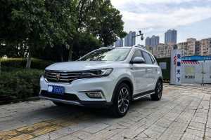 RX5 榮威 30T 兩驅(qū)自動互聯(lián)網(wǎng)智享版