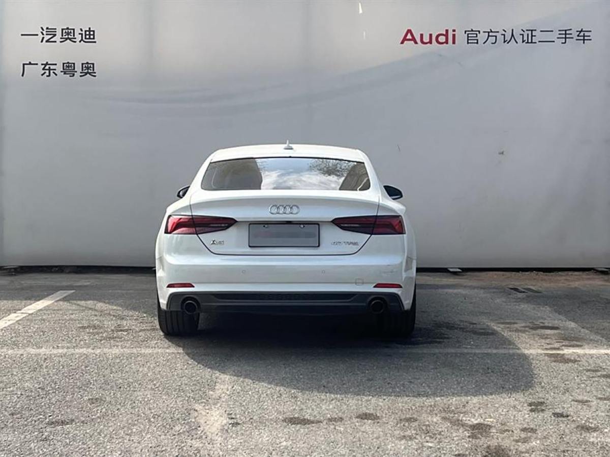 奧迪 奧迪A5  2017款 Sportback 40 TFSI 時(shí)尚型圖片