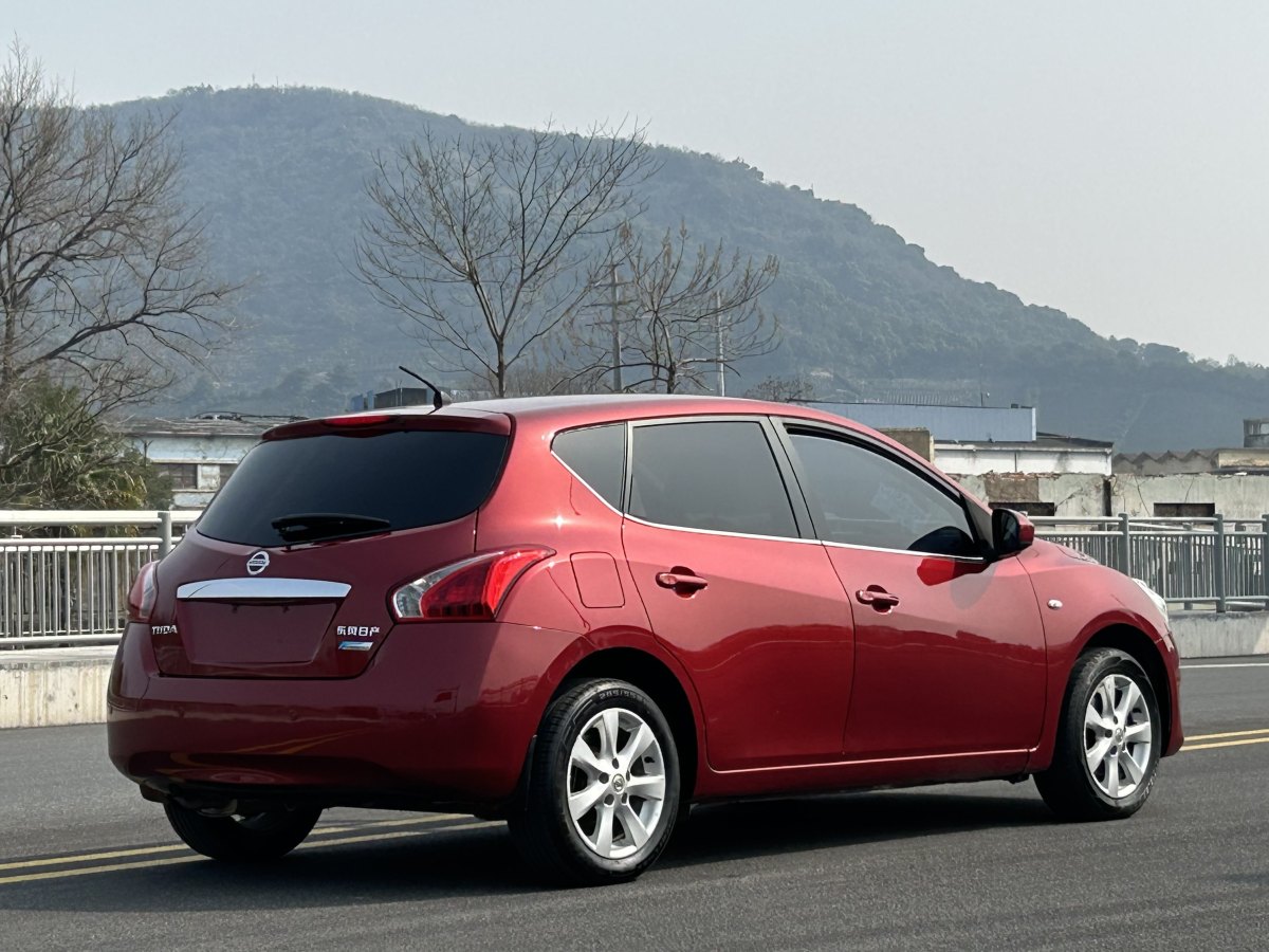 日產(chǎn) 騏達  2011款 1.6L CVT智能型圖片