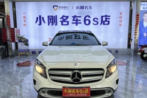 奔馳GLA 奔馳 GLA 200 時(shí)尚型