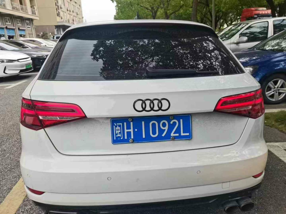 奧迪 奧迪A3  2018款 A3 1.4T 35TFSI Limousine時尚型圖片