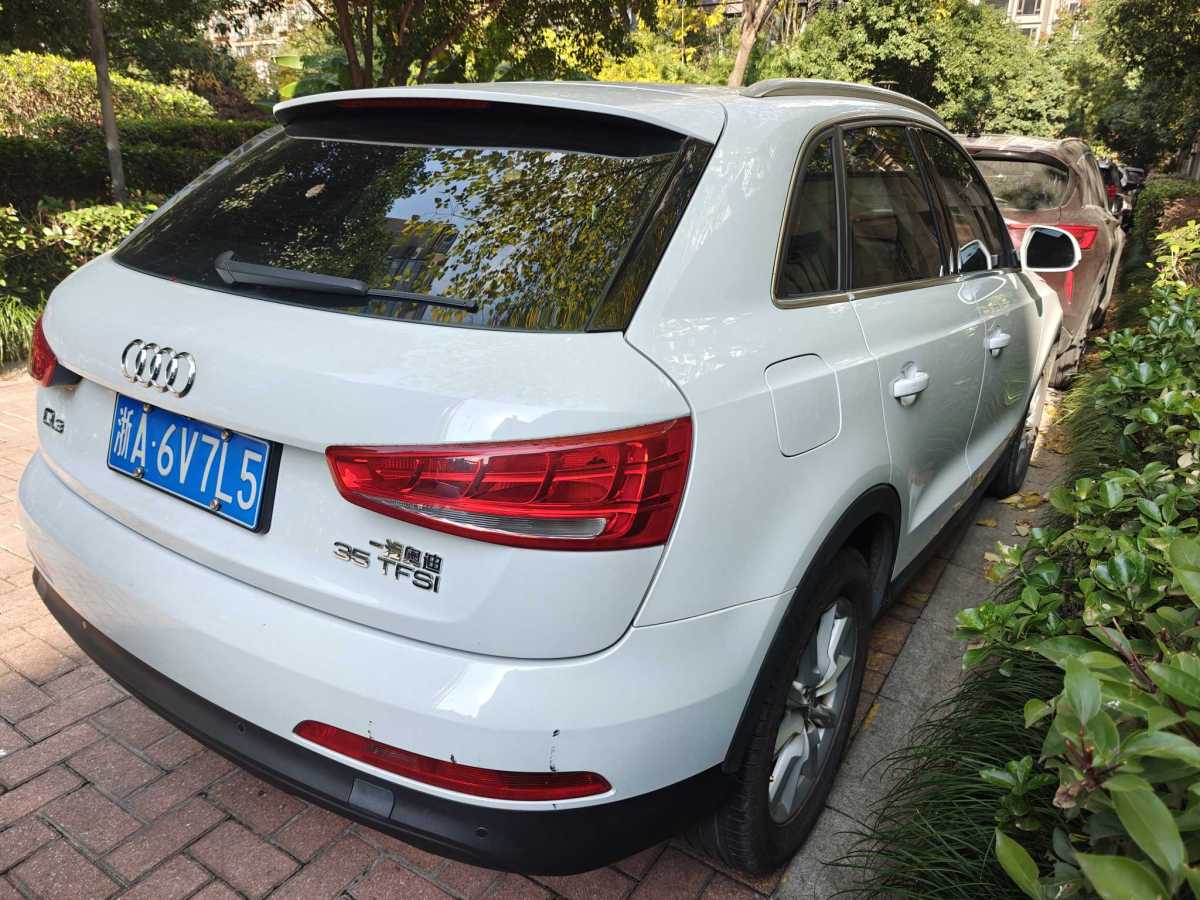 奧迪 奧迪Q3  2015款 35 TFSI 進(jìn)取型圖片