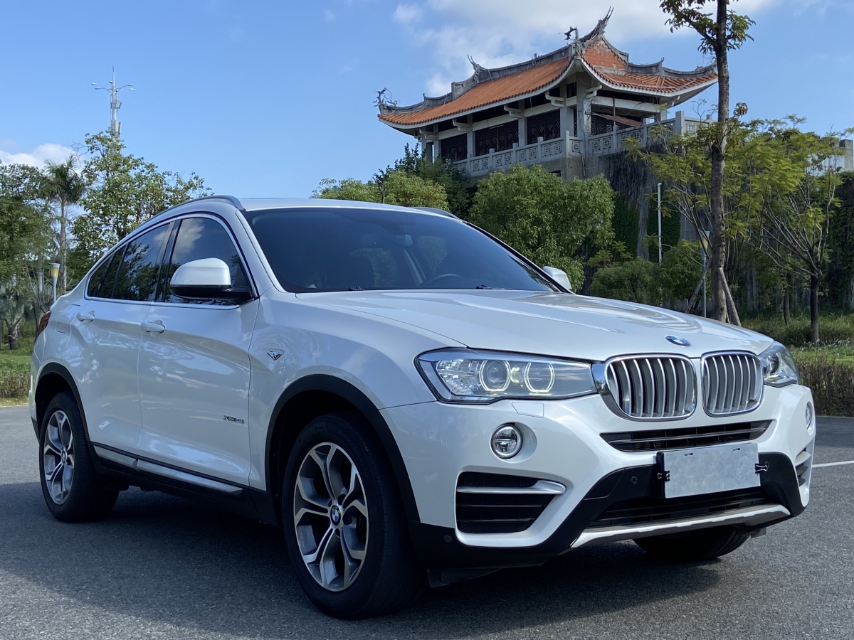 寶馬 寶馬X4  2014款 xDrive20i X設(shè)計(jì)套裝圖片