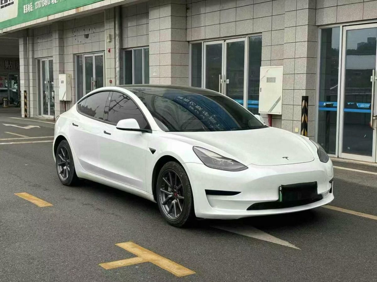 特斯拉 Model S  2021款 Plaid Plus 版圖片