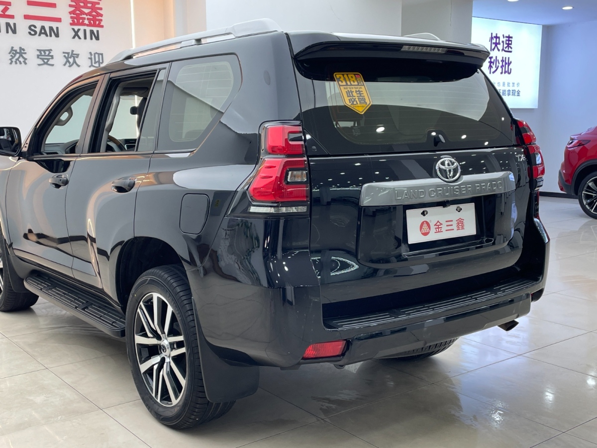 豐田 普拉多  2019款 普拉多 2.7L TX-L 兩氣 底掛 17鋁輪 天窗 (中東)圖片