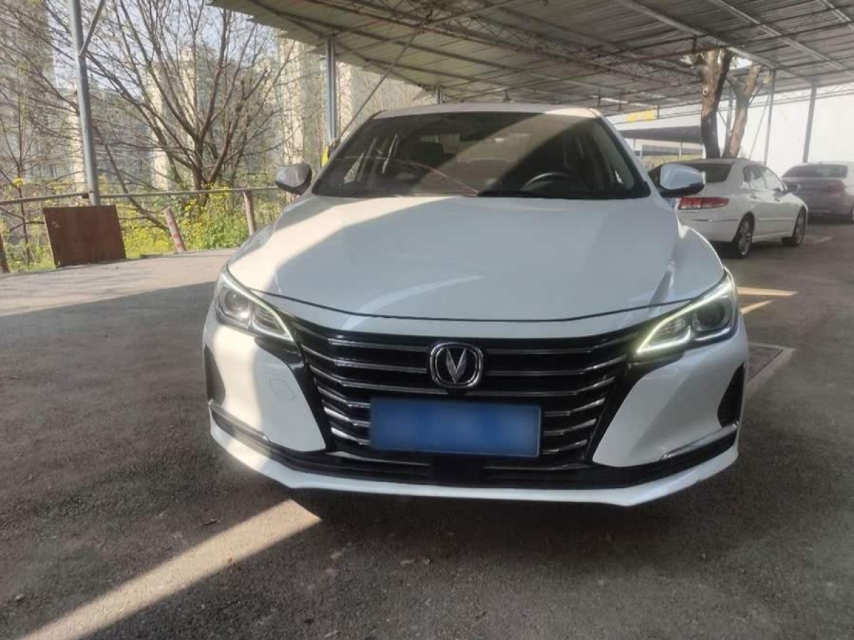 長(zhǎng)安 銳程CC  2020款 1.5T 手動(dòng)炫銳型圖片